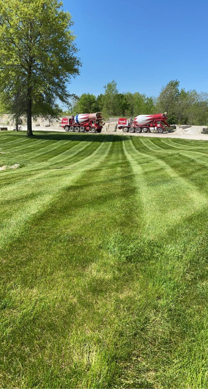 Striped Lawn Commercial Site